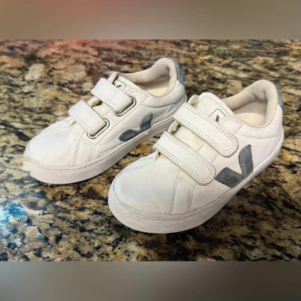 VEJA ESPLAR Leather Sneakers White Blue Velcro Shoes Kids U.S. 12.5 Sustainable - Picture 2 of 4